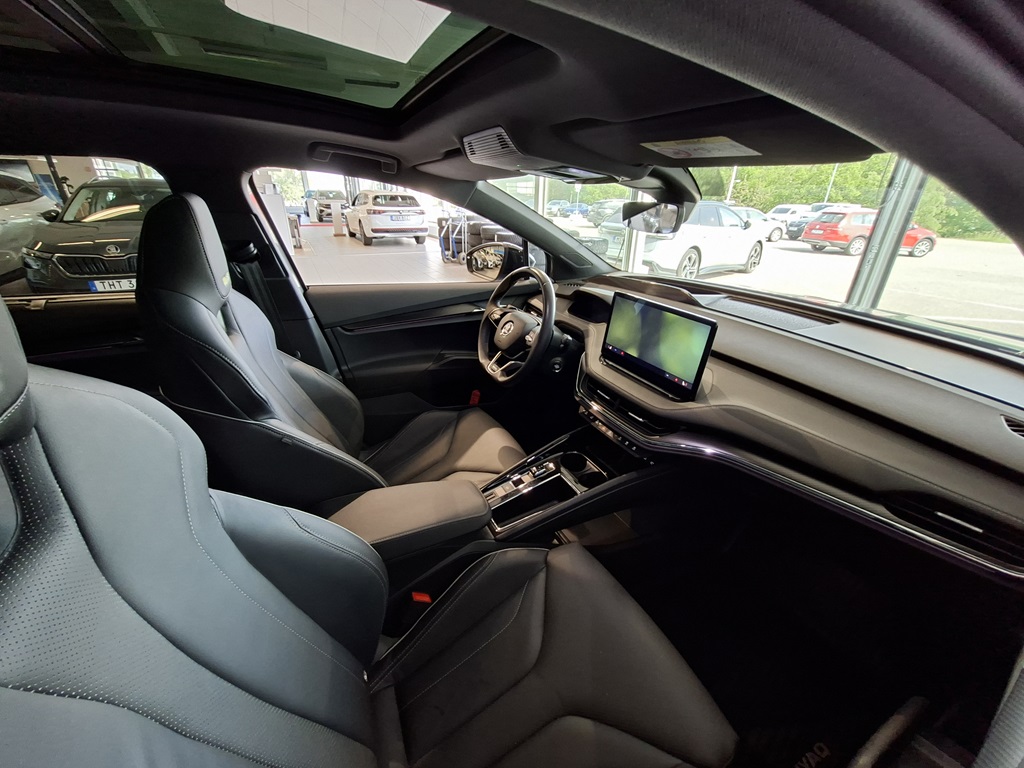 Skoda Enyaq URA89G