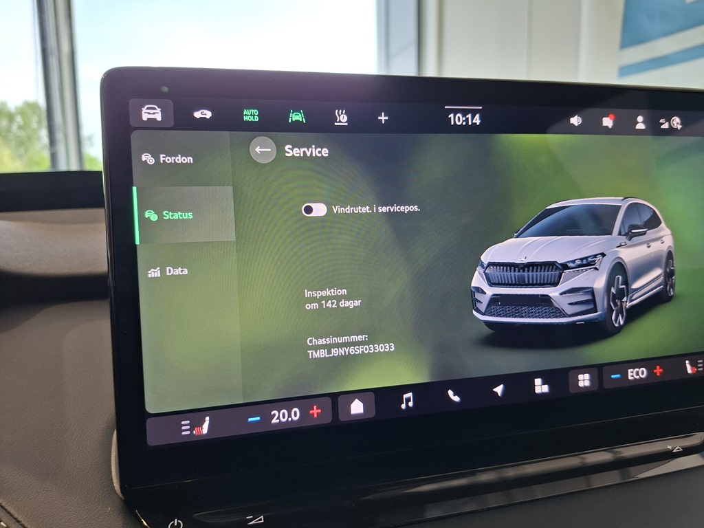 Skoda Enyaq URA89G