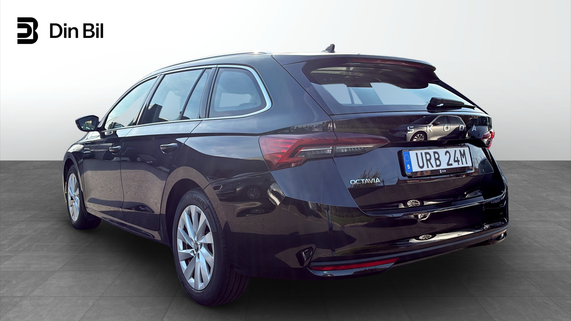 Skoda Octavia Combi URB24M