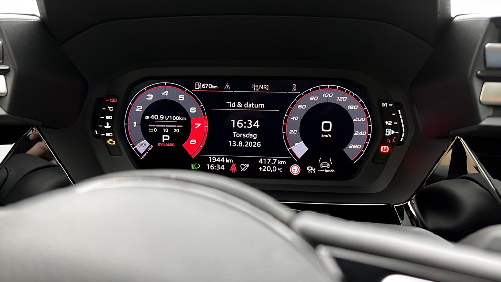 Audi A3 Sportback URB63J