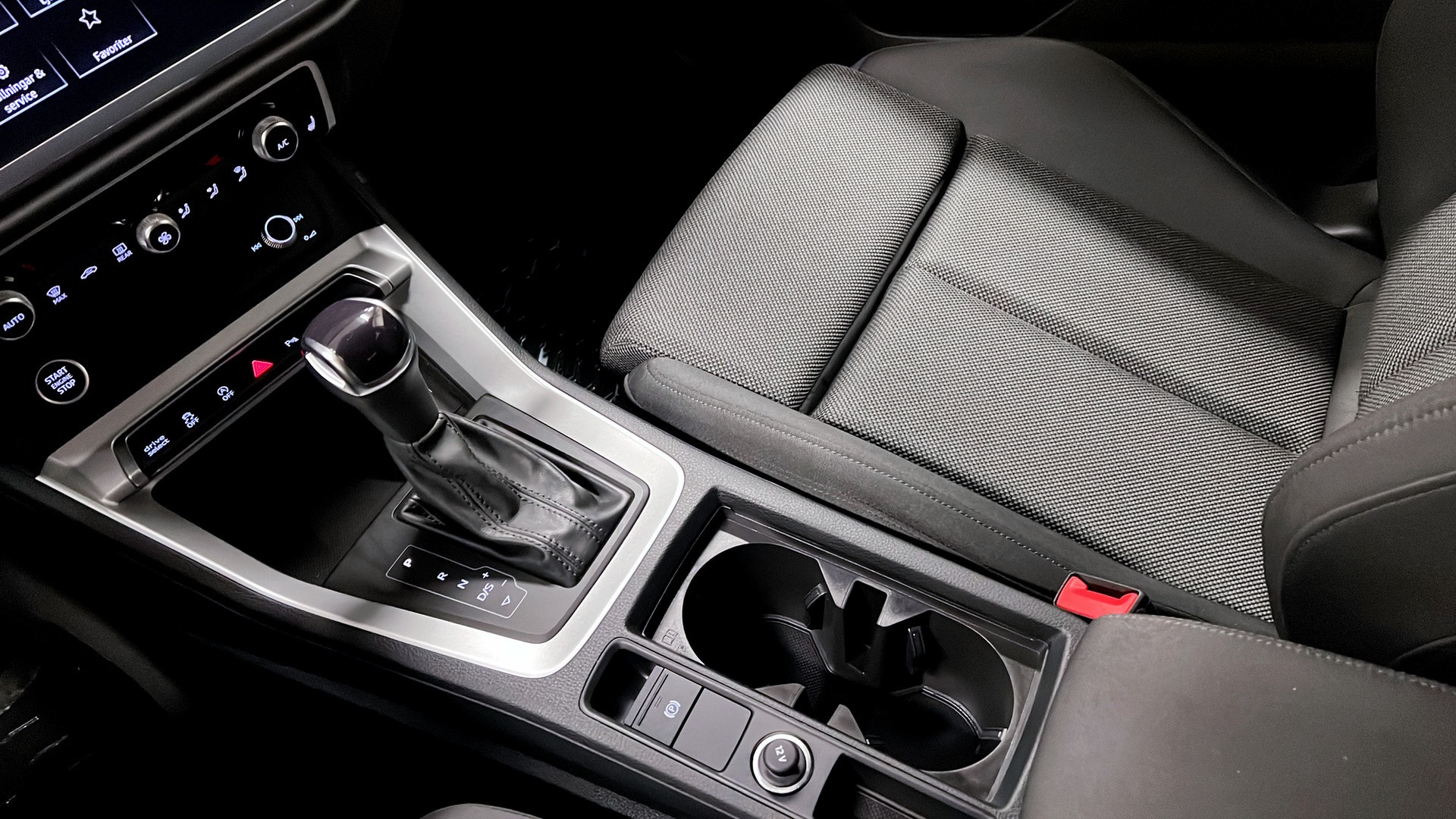 Audi Q3 URL09G
