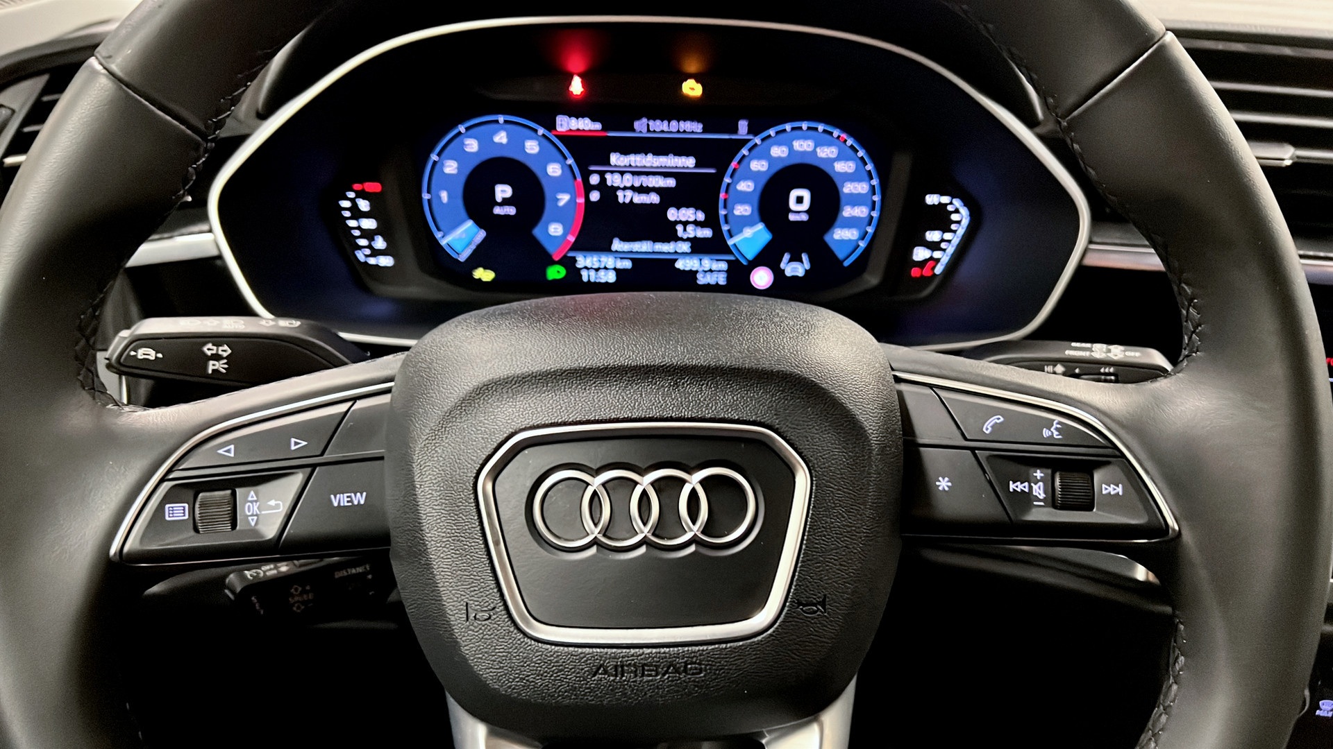 Audi Q3 URL09G