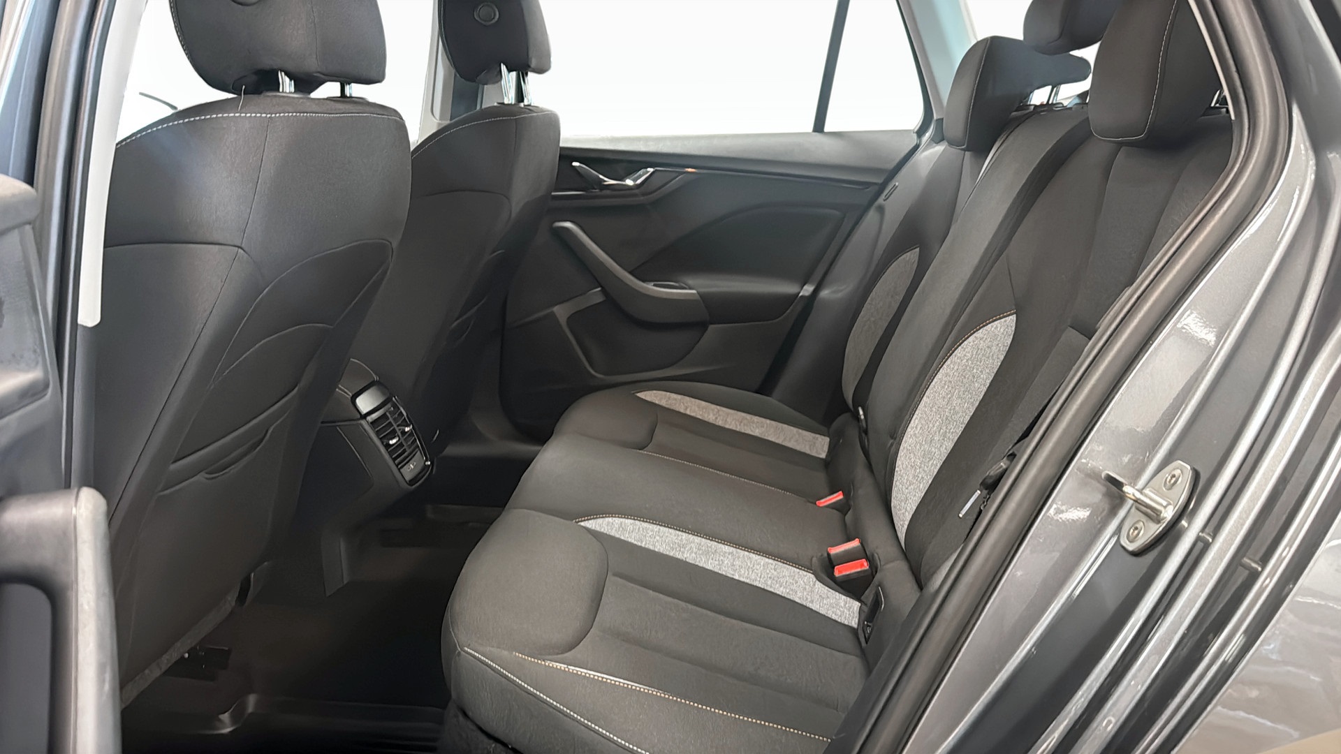 Skoda Kamiq URL27C