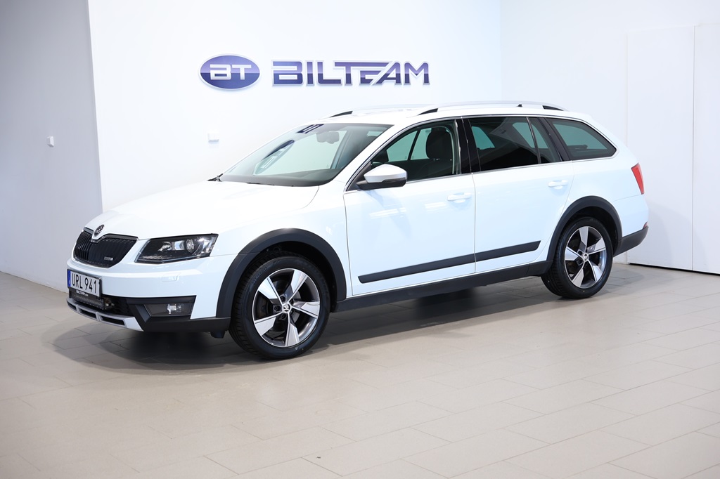 Skoda Octavia Combi URL941