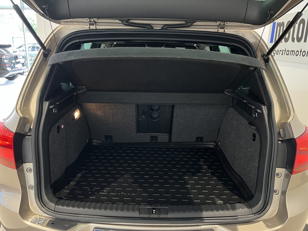 Volkswagen Tiguan USJ468