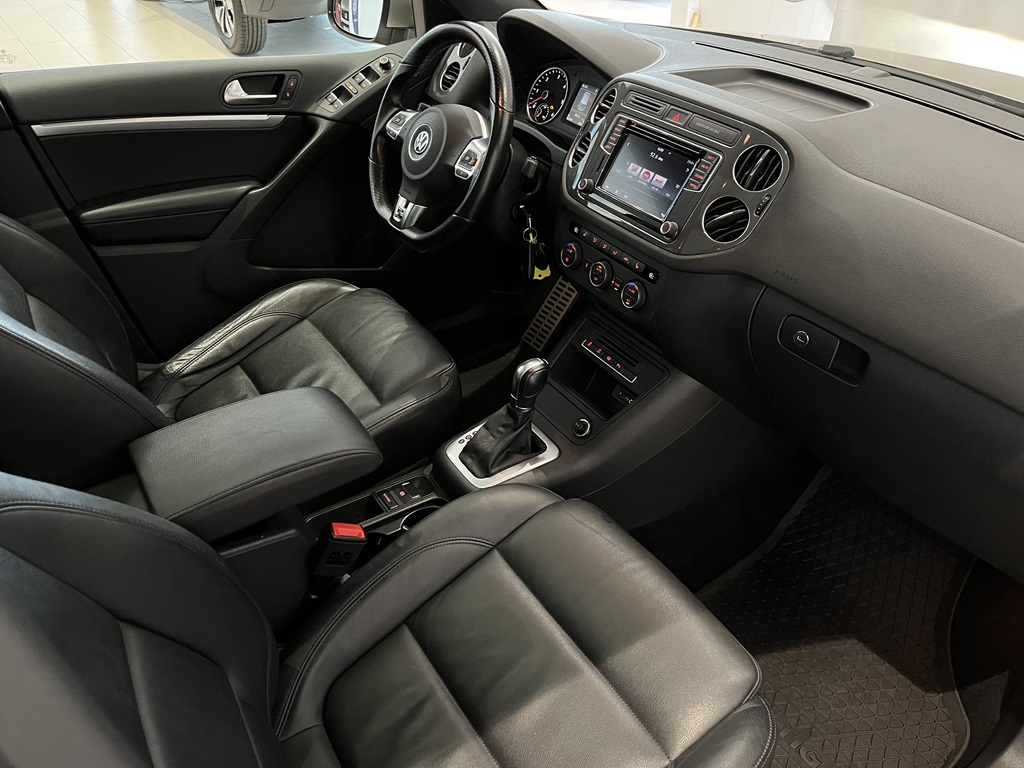 Volkswagen Tiguan USJ468