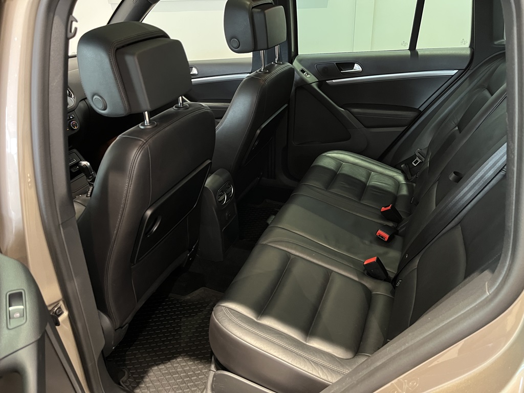 Volkswagen Tiguan USJ468
