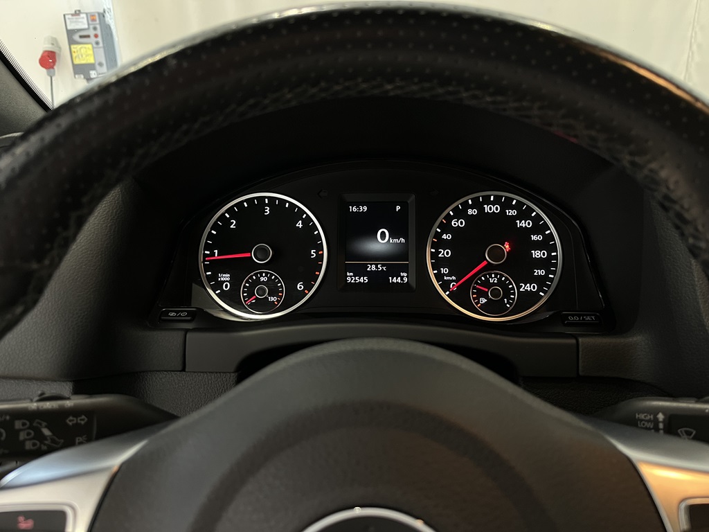 Volkswagen Tiguan USJ468