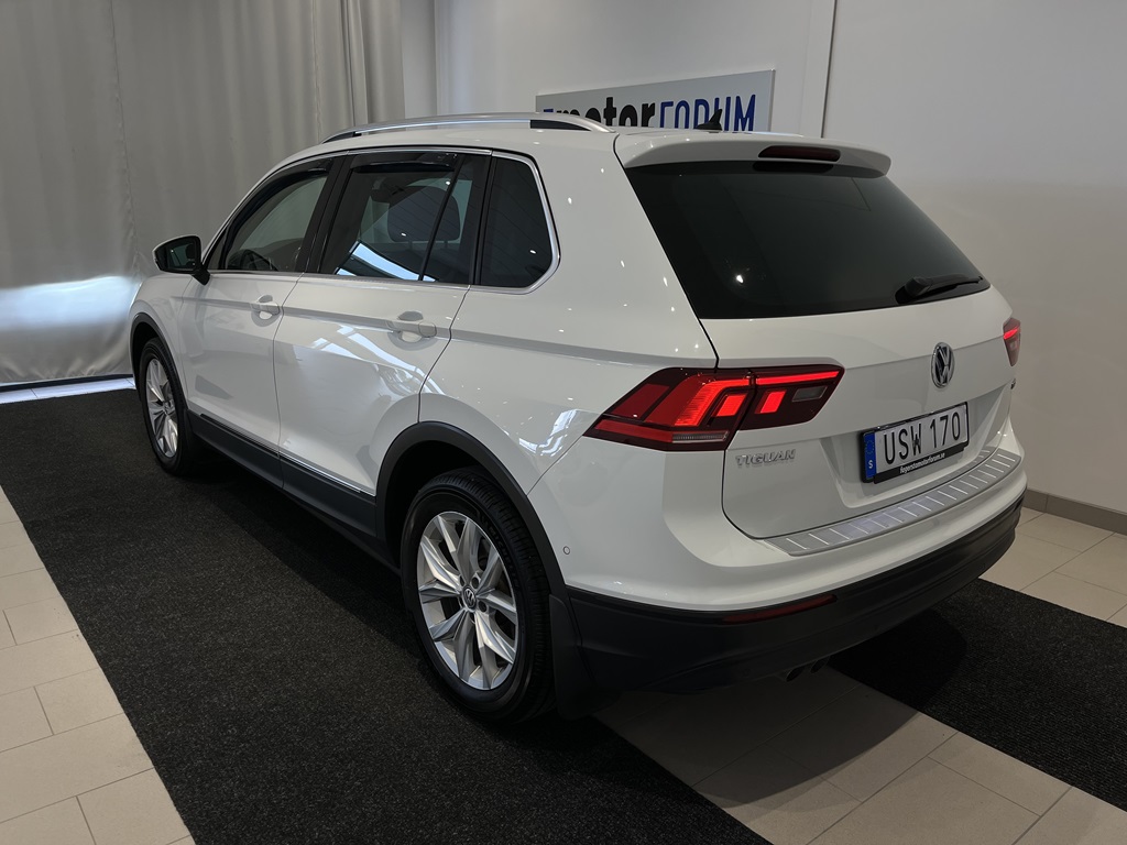 Volkswagen Tiguan USW170