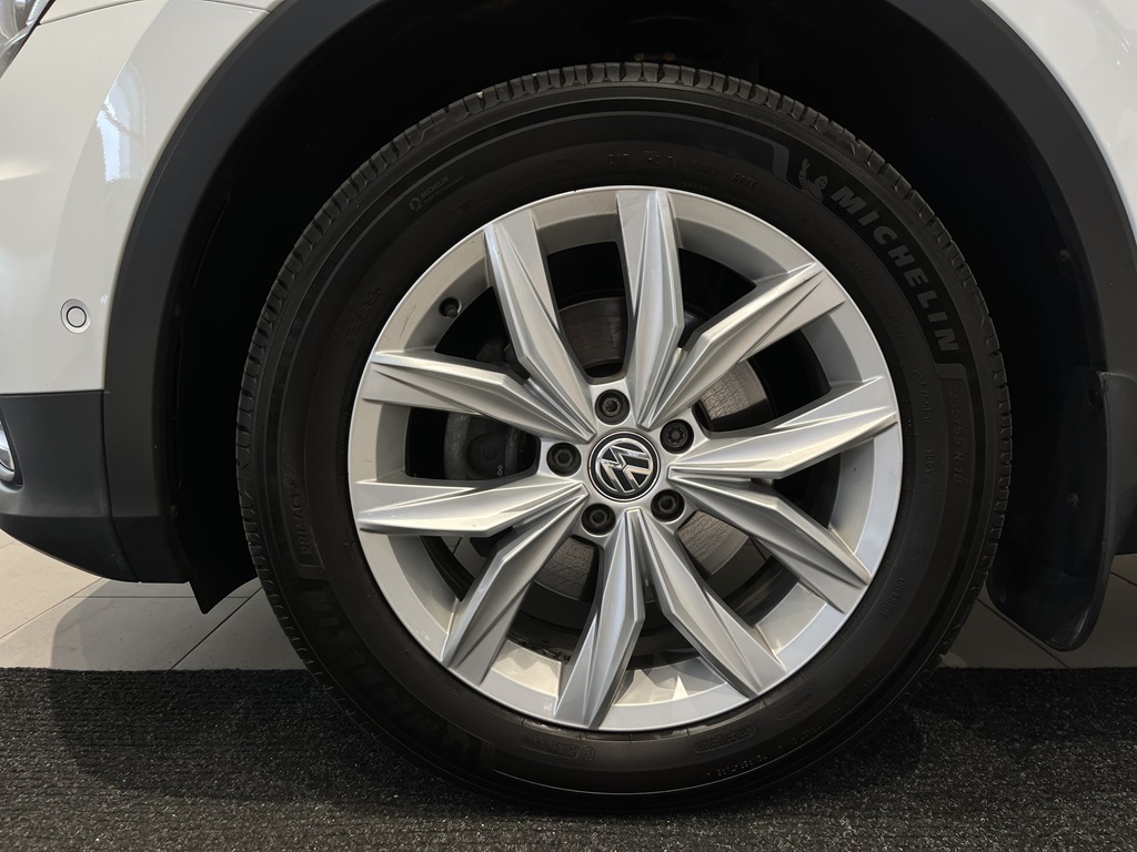 Volkswagen Tiguan USW170