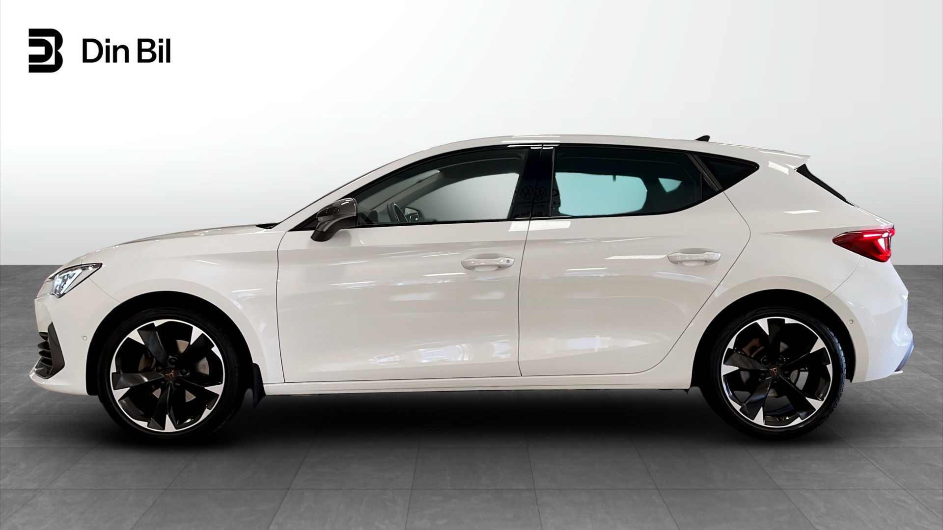CUPRA Leon UUA42B