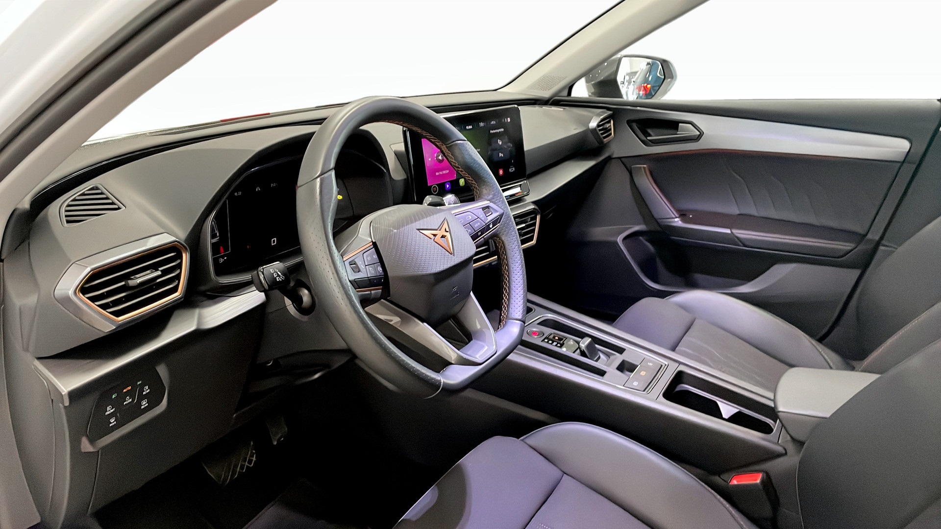 CUPRA Leon UUA42B