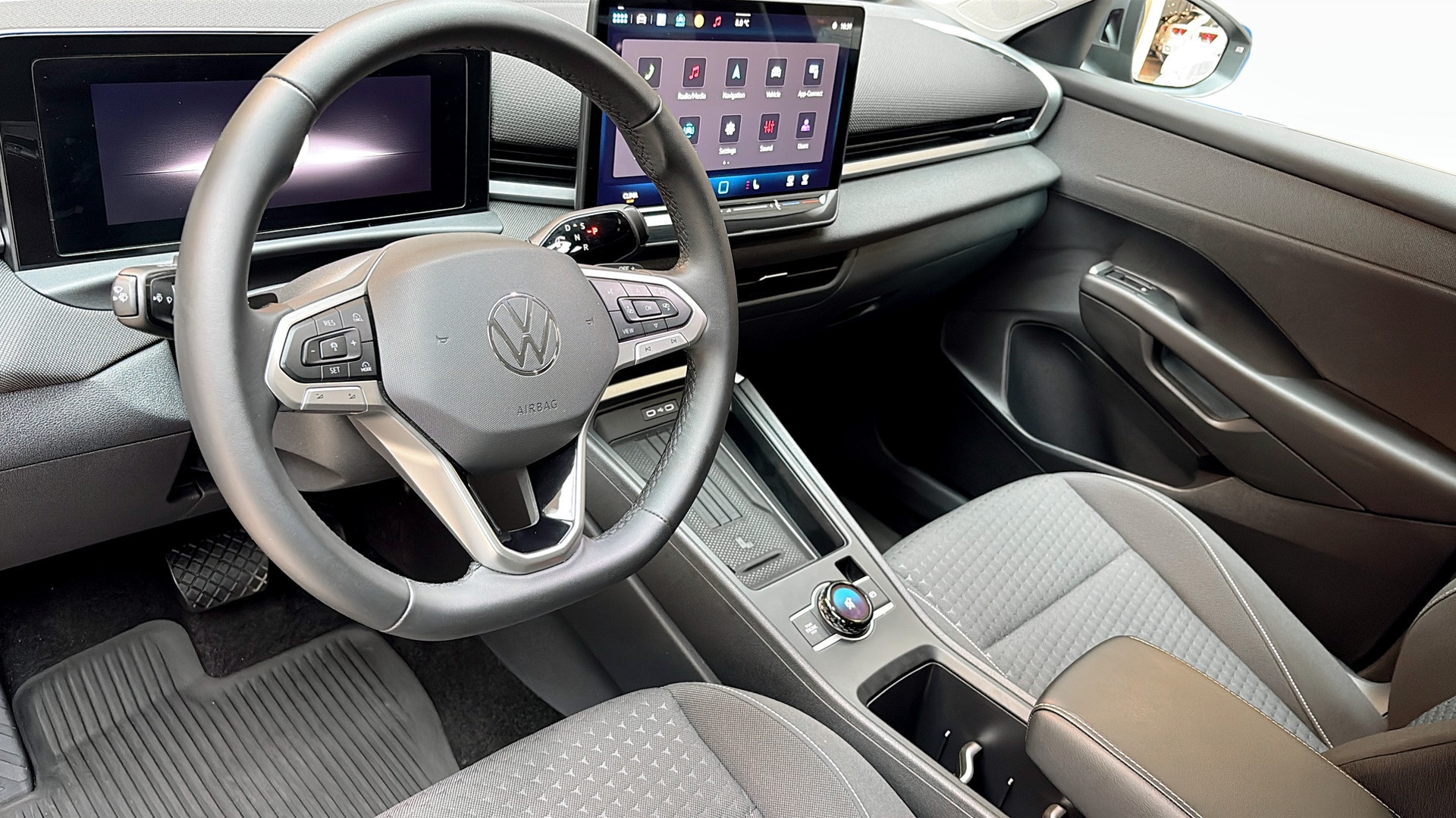 Volkswagen T-Roc UUF91P