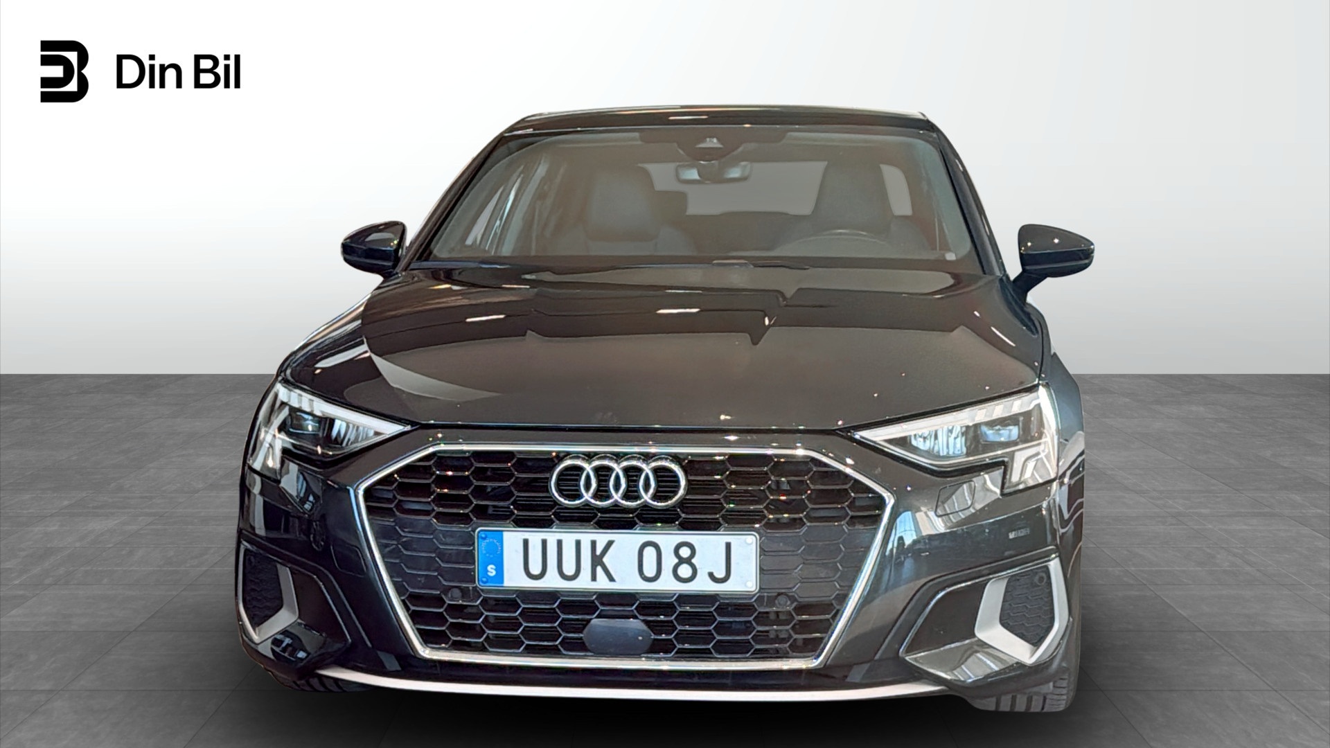 Audi A3 Sedan UUK08J