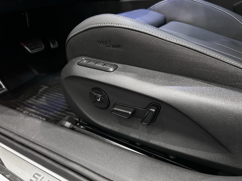 Skoda Superb Combi UWB20F