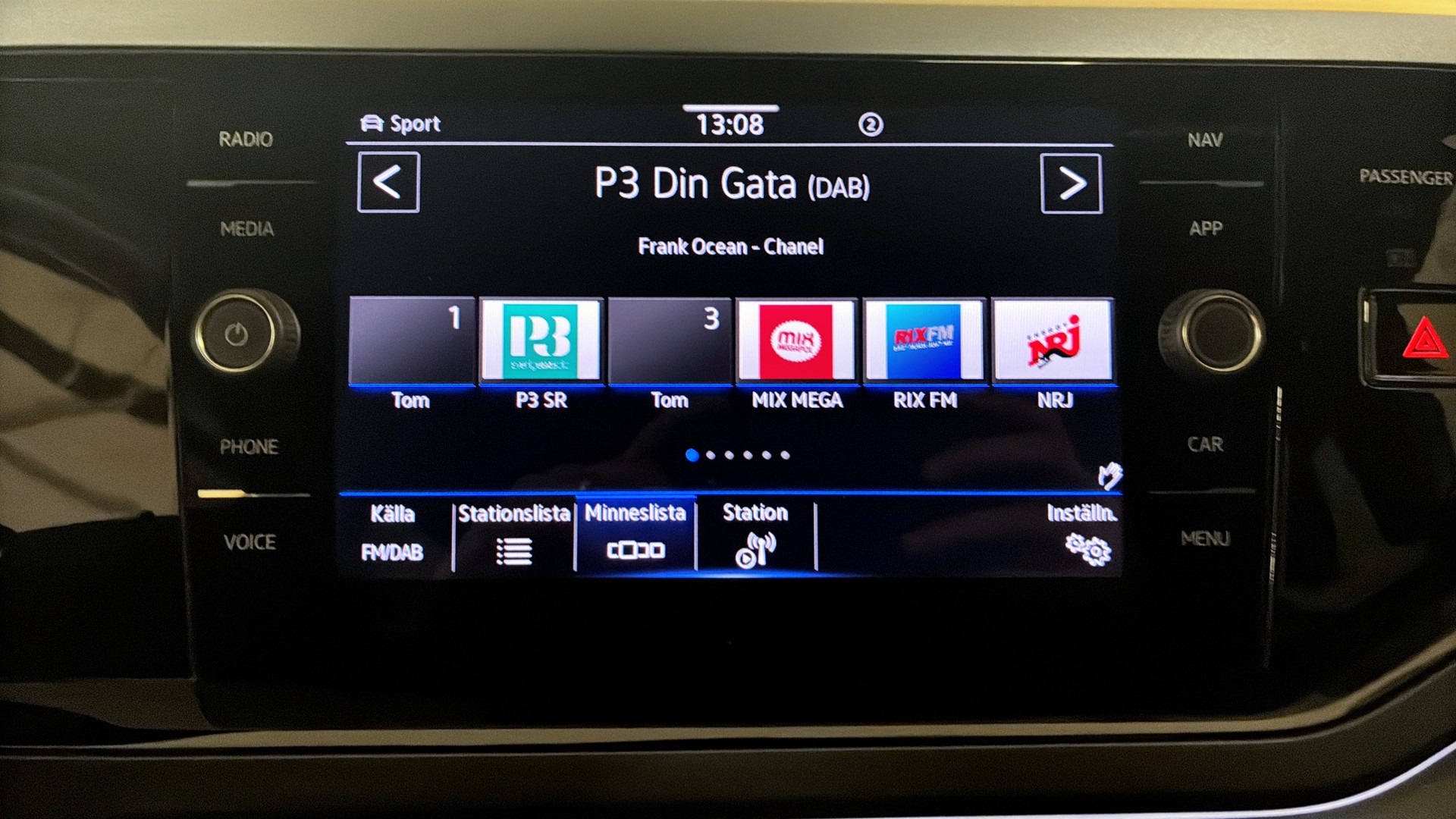 Volkswagen Taigo UWF08L