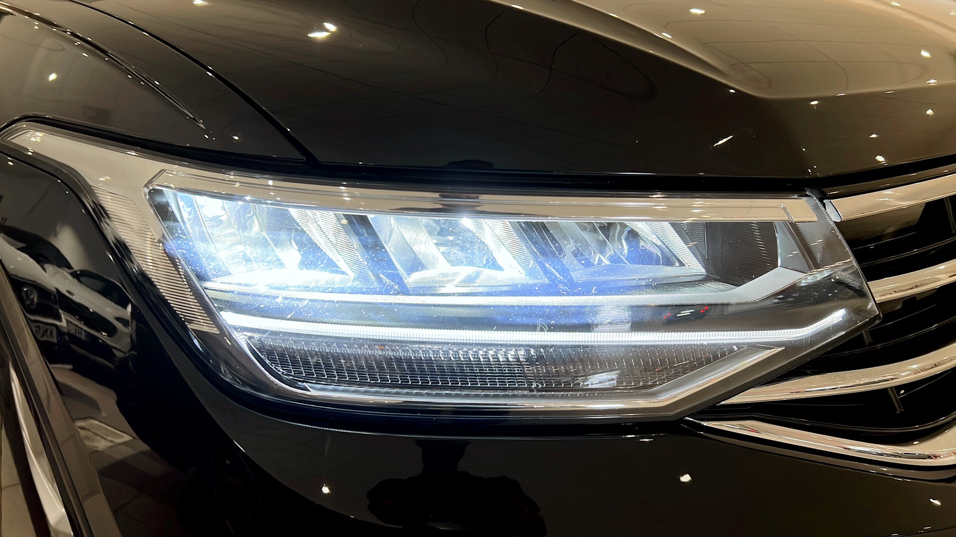 Volkswagen Tiguan Allspace UWG26G