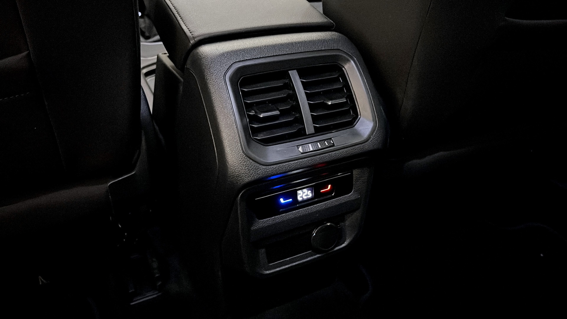 Volkswagen Tiguan Allspace UWG26G