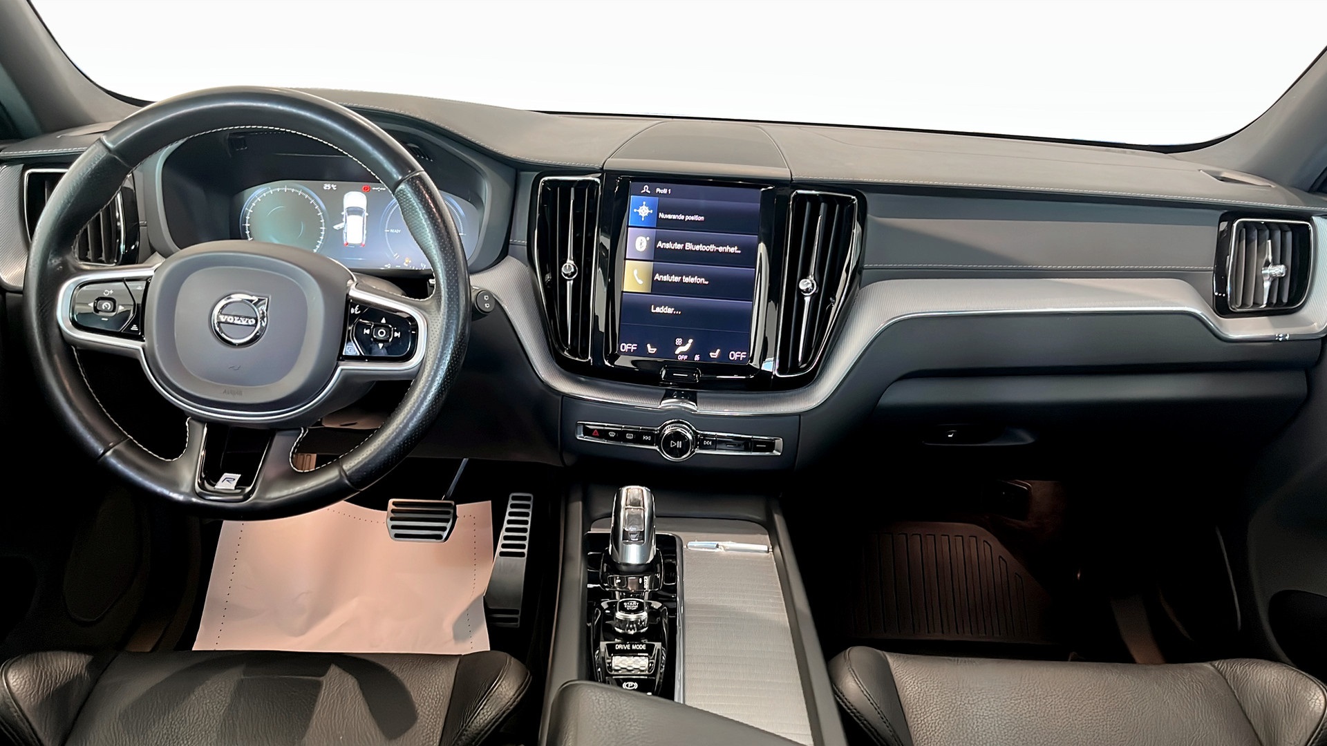 Volvo XC60 UWP69W
