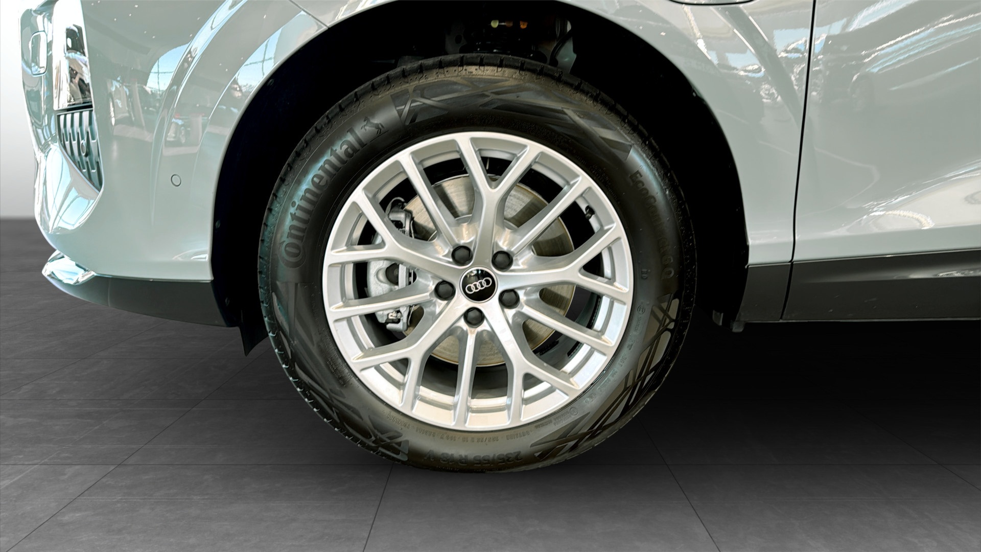 Audi Q3 UXP03L