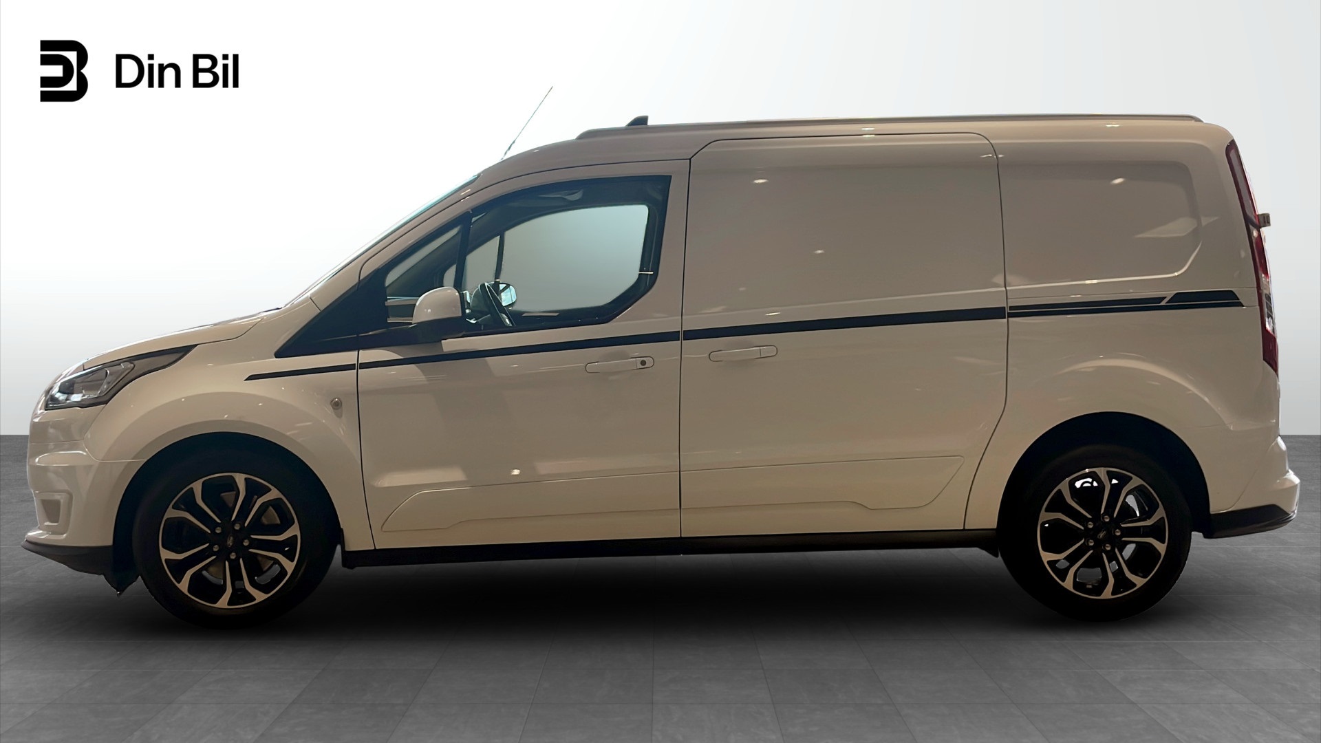 Ford Transit UXU187