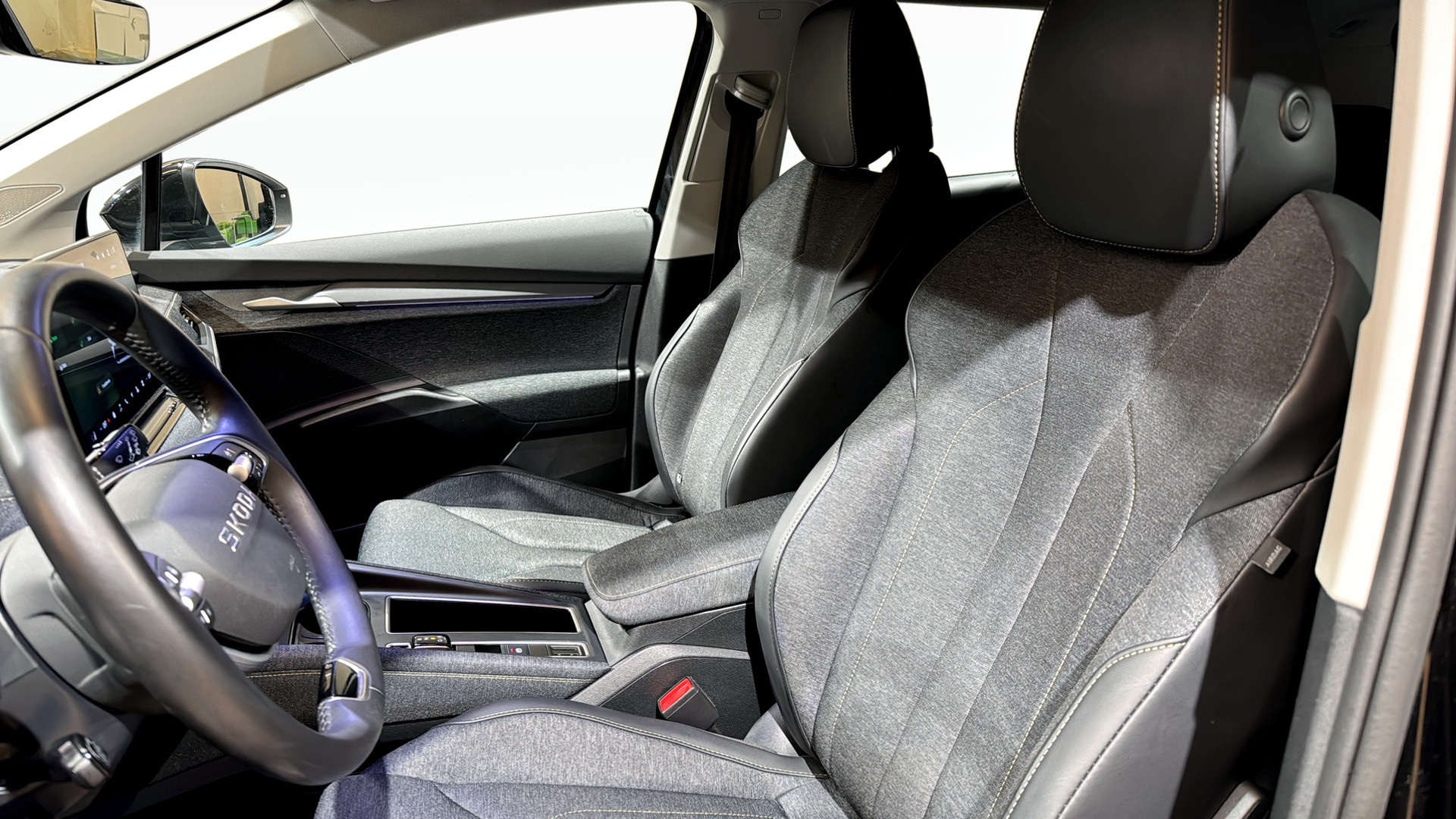 Skoda Elroq UXW02X