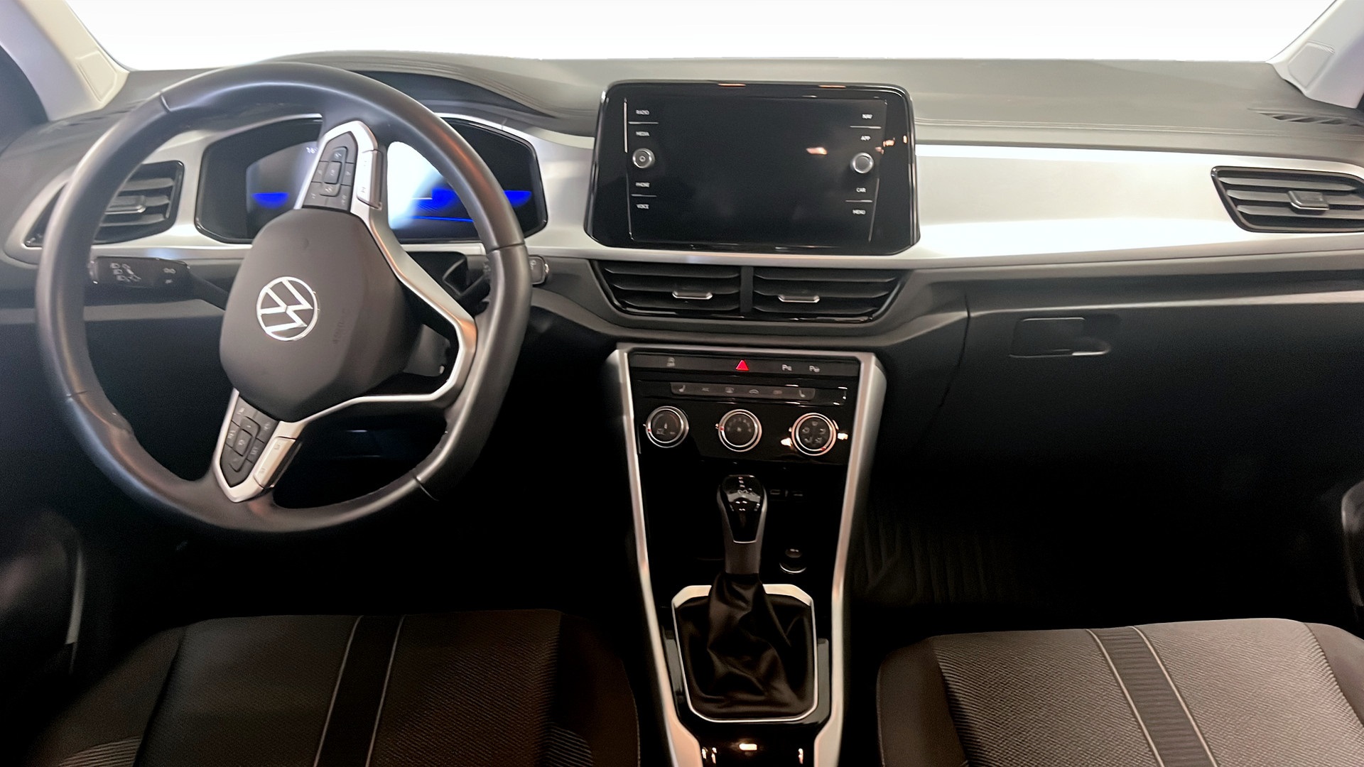 Volkswagen T-Roc UYG89C