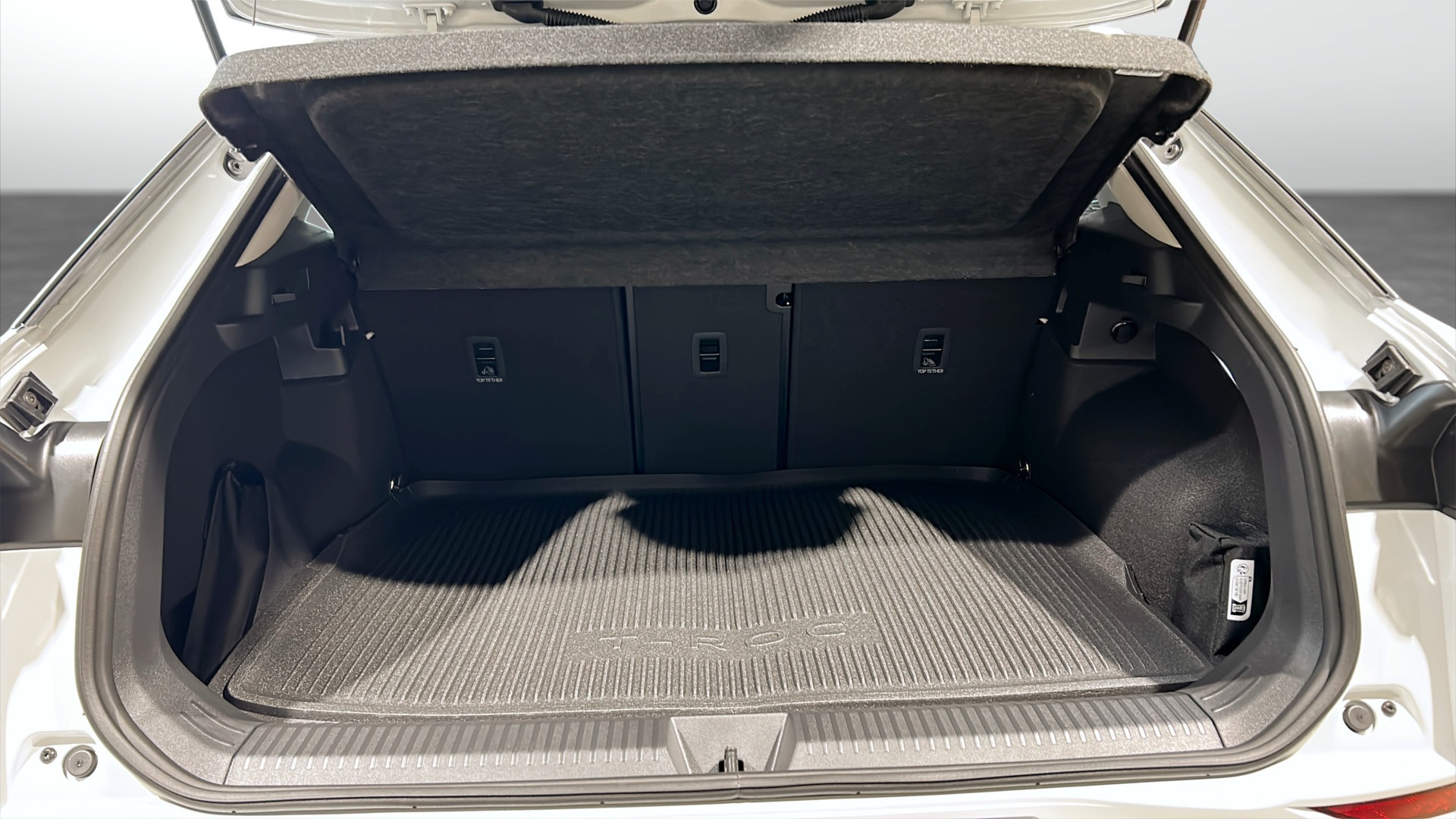Volkswagen T-Roc UYH91F
