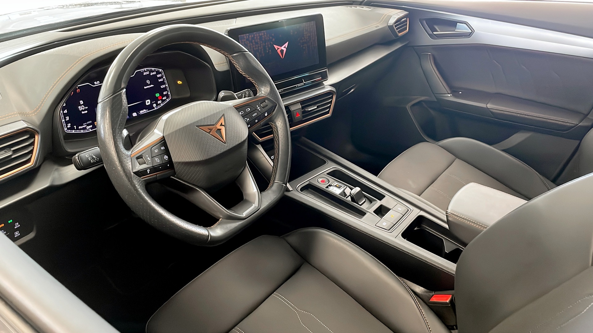 CUPRA Formentor UYJ033
