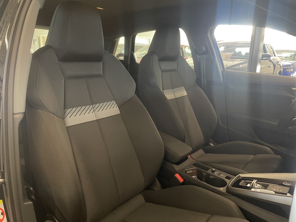 Audi A3 UYM89T