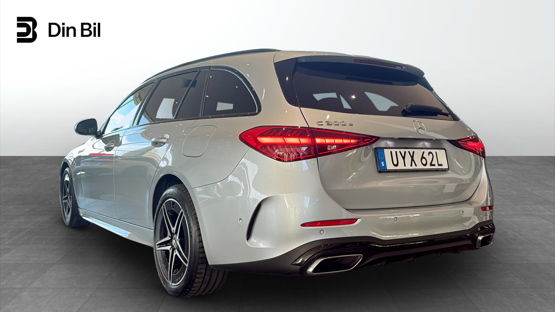 Mercedes 300 UYX62L
