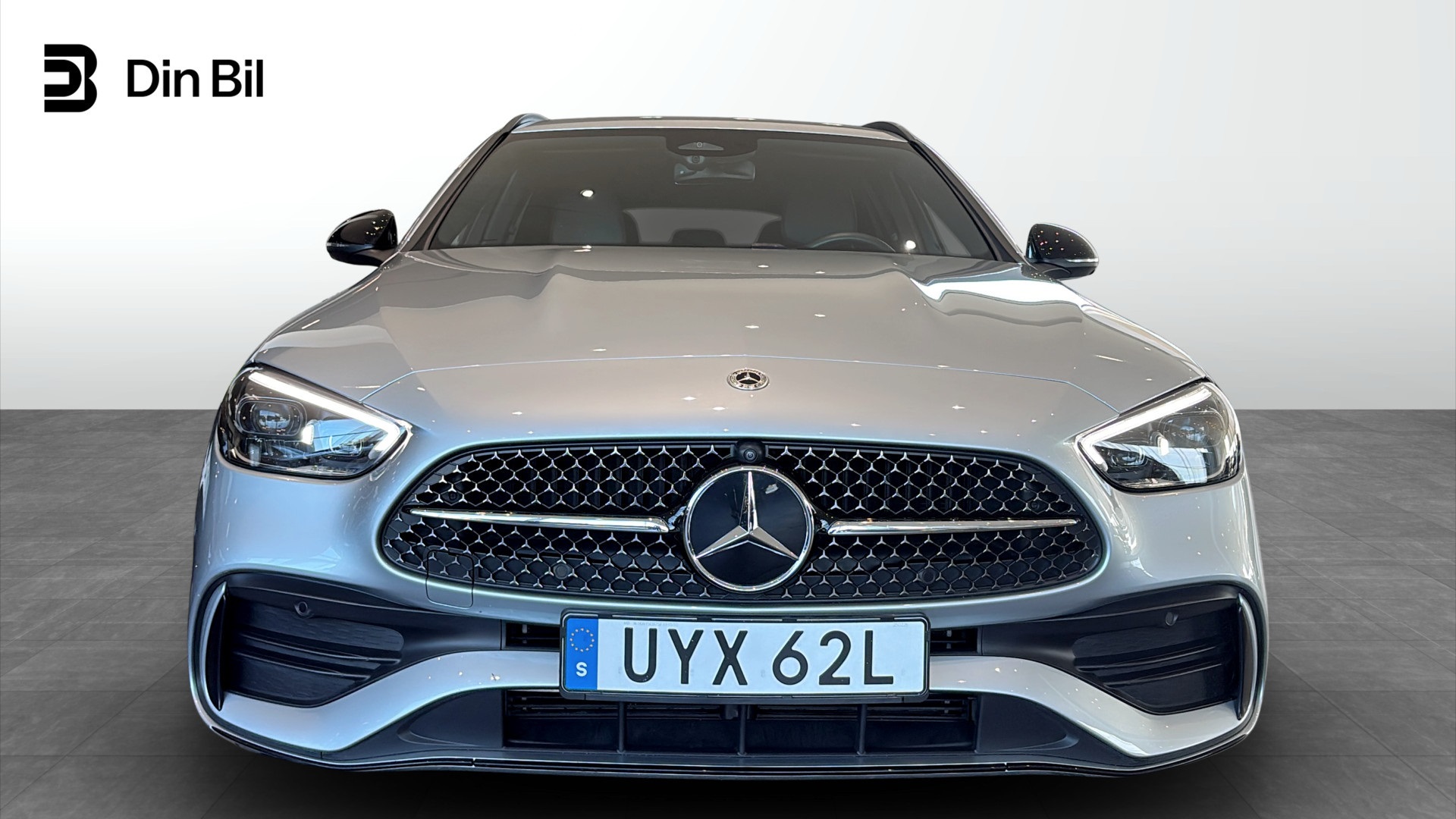 Mercedes 300 UYX62L