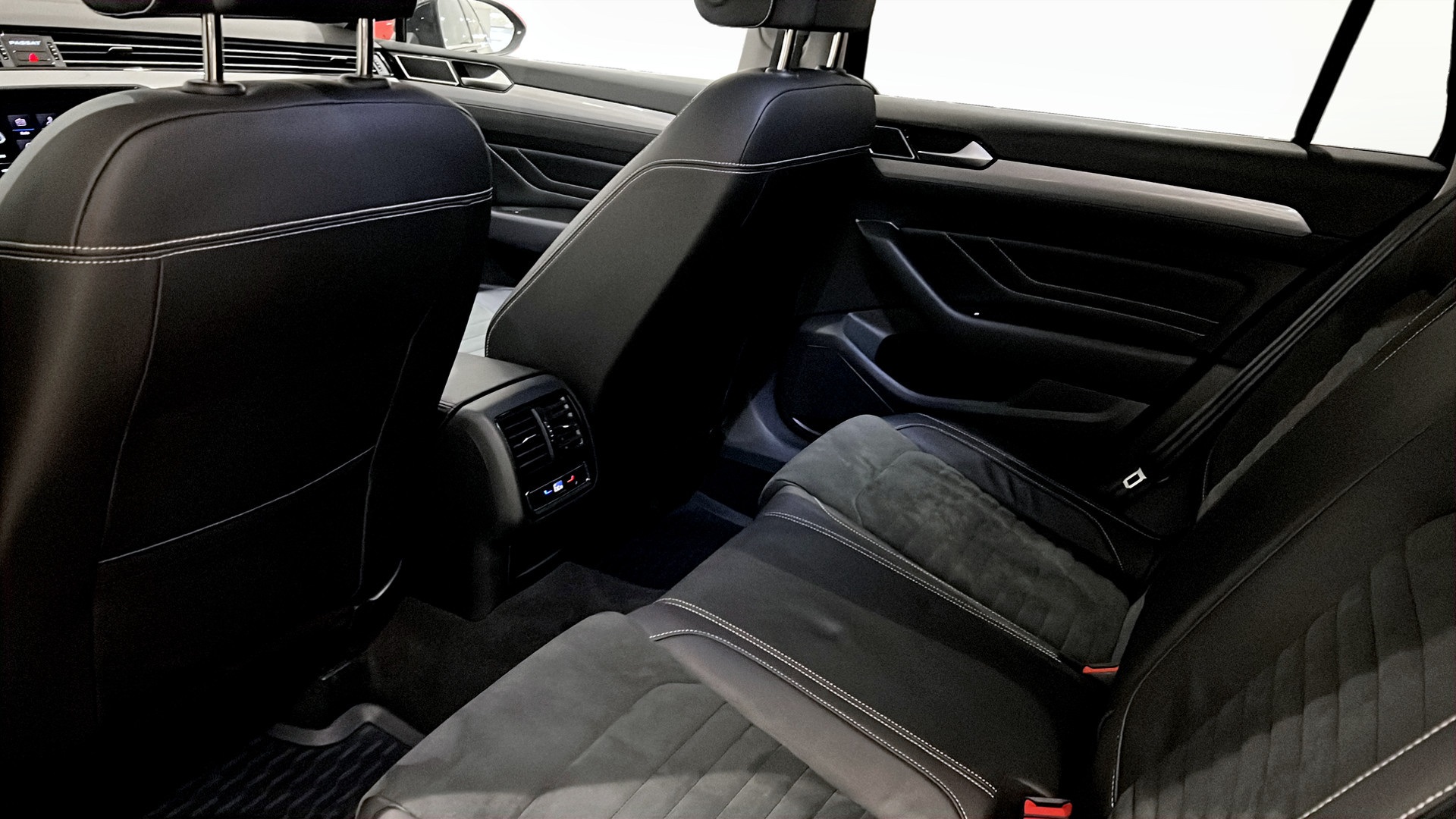 Volkswagen Passat WAB63A