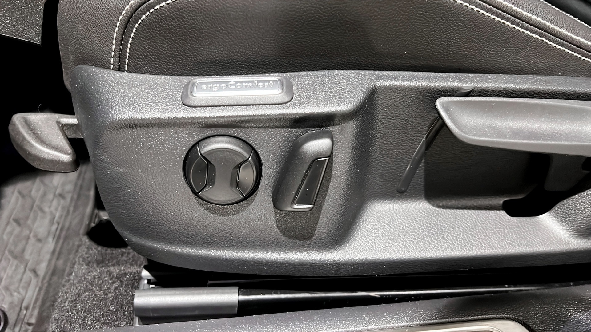 Volkswagen Passat WAB63A