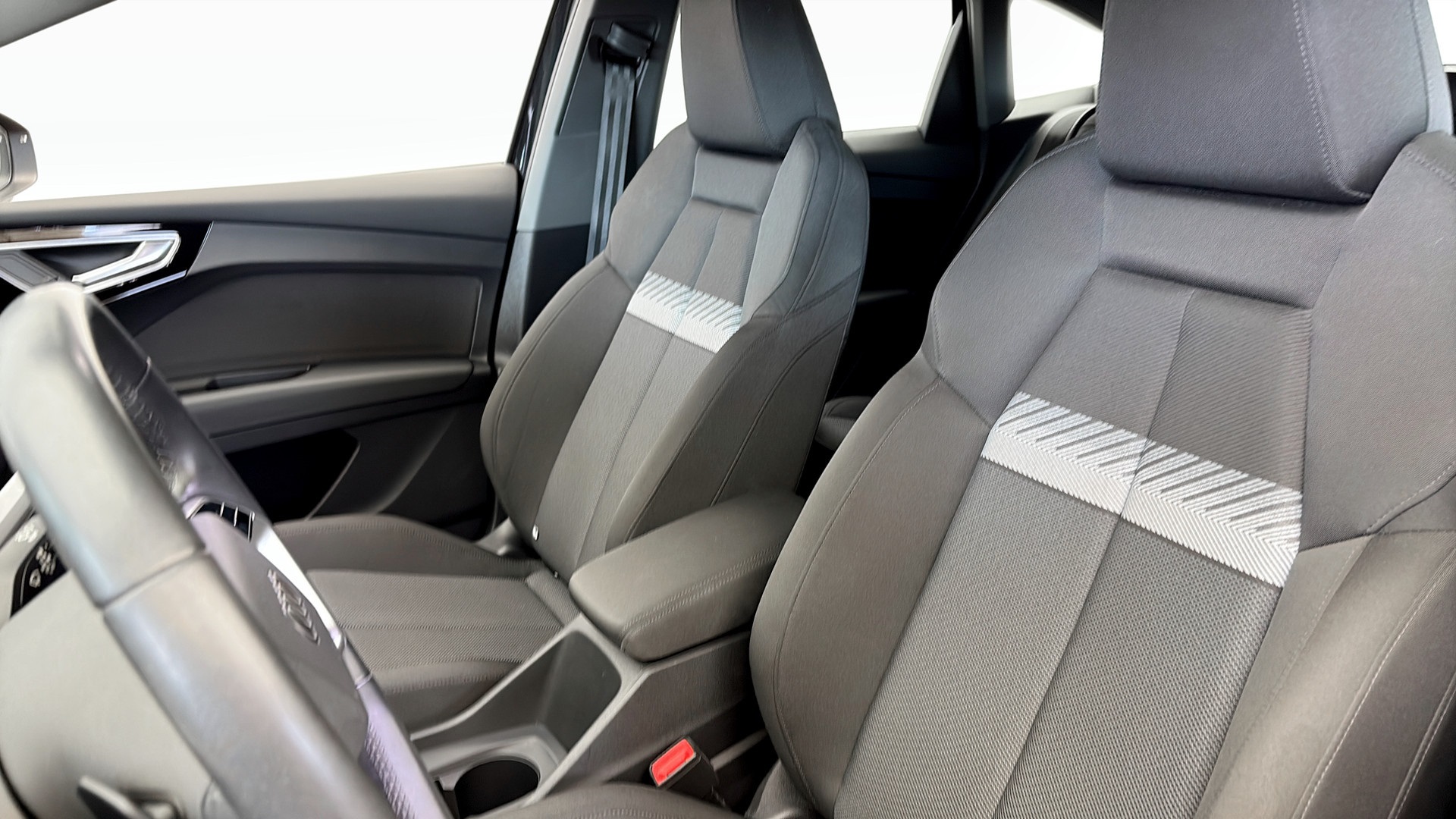 Audi Q4 Sportback e-tron WAG426
