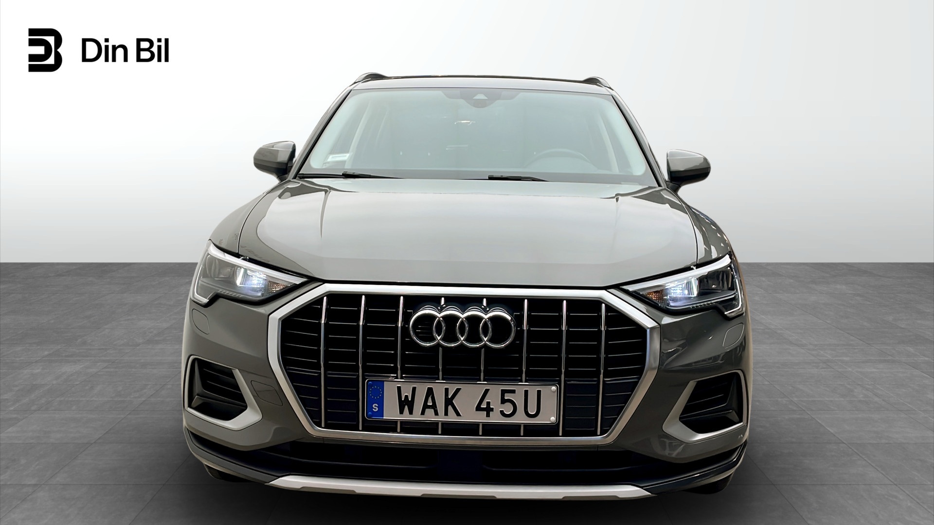 Audi Q3 WAK45U