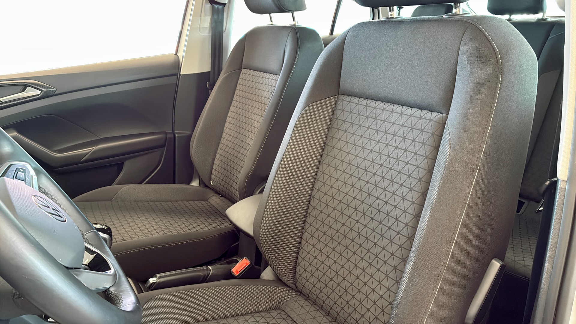 Volkswagen T-Cross WAL84K