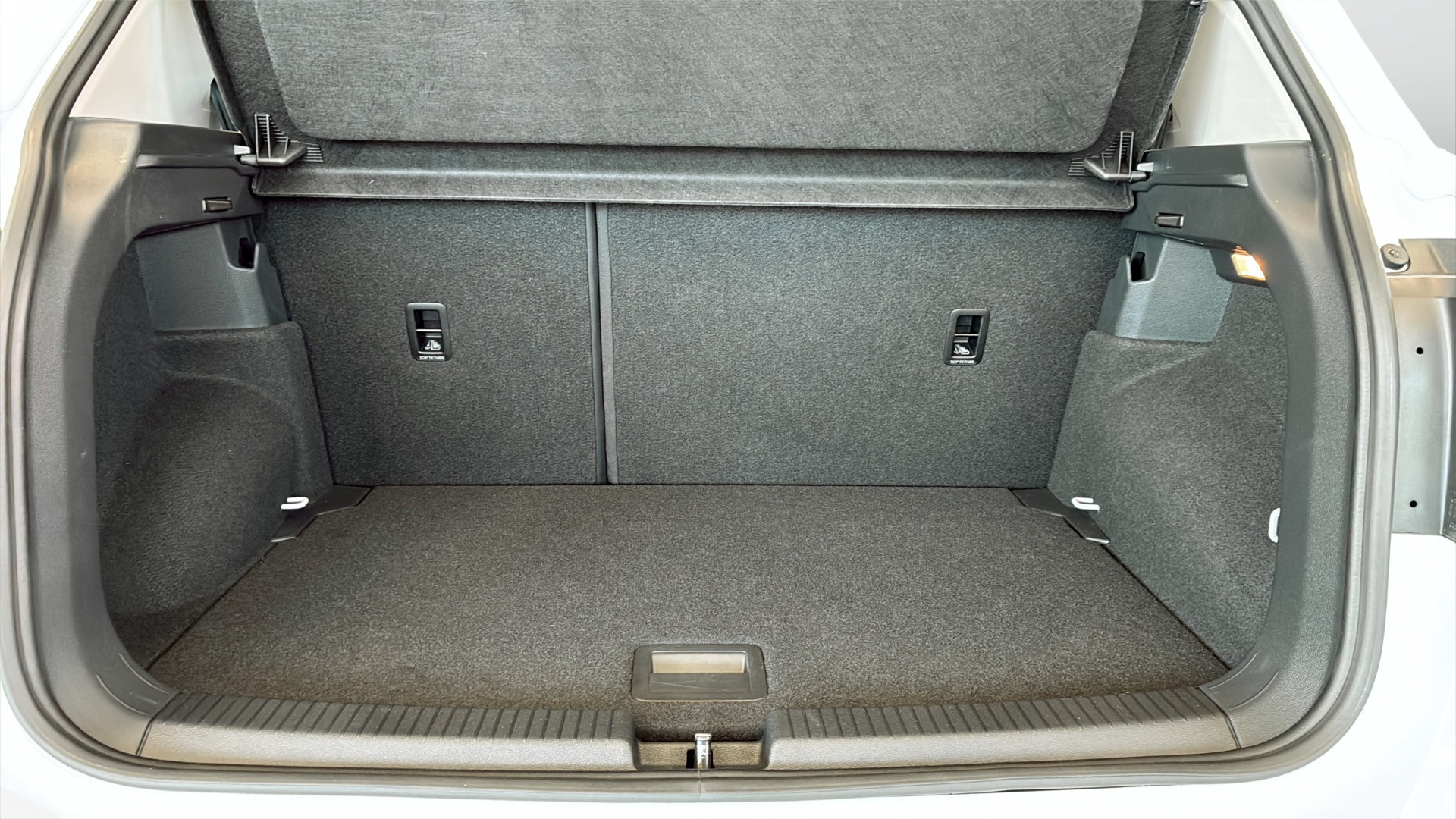 Volkswagen T-Cross WAL84K