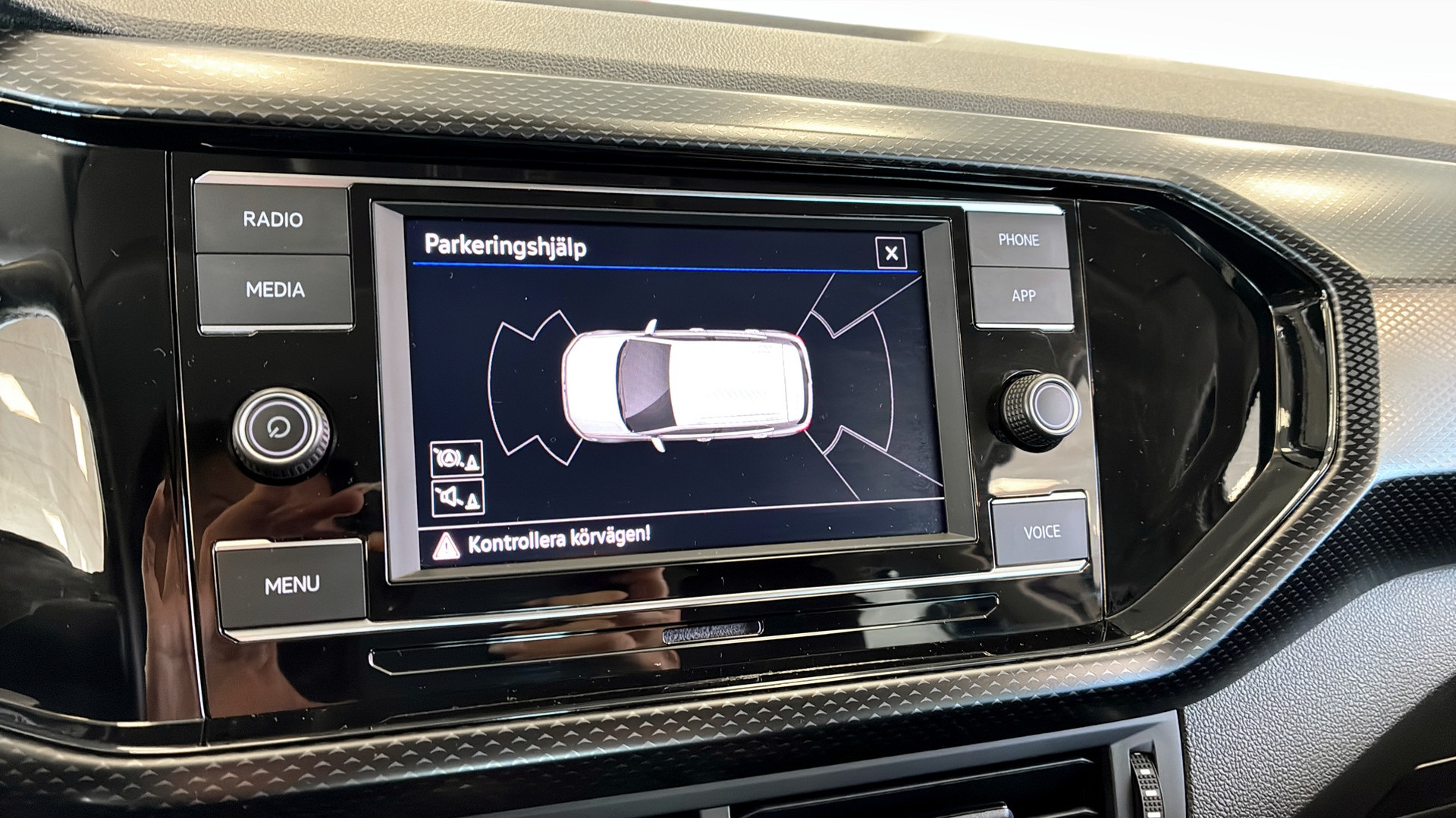 Volkswagen T-Cross WAL84K