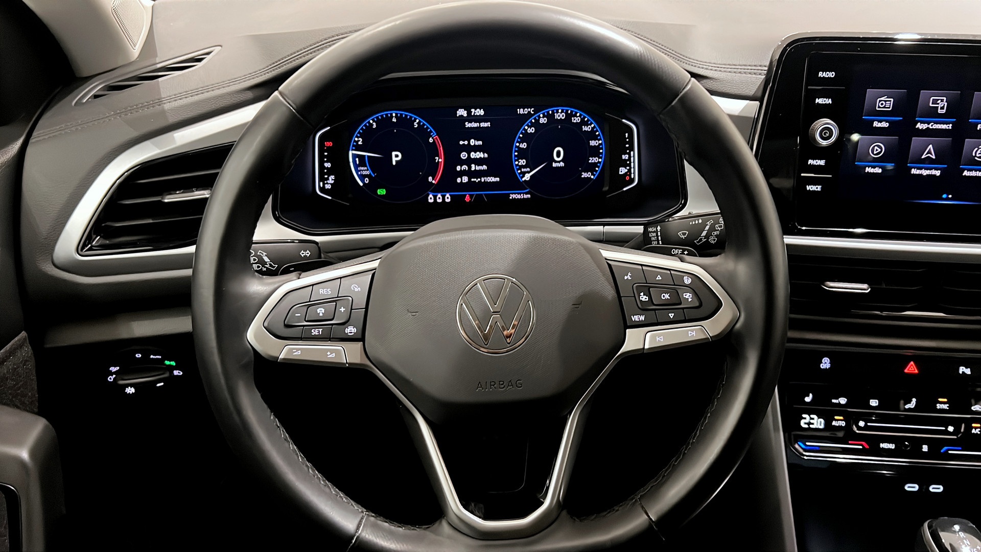 Volkswagen T-Roc WAP39S