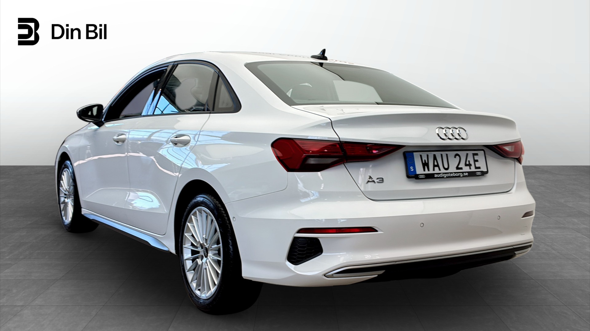Audi A3 Sedan WAU24E