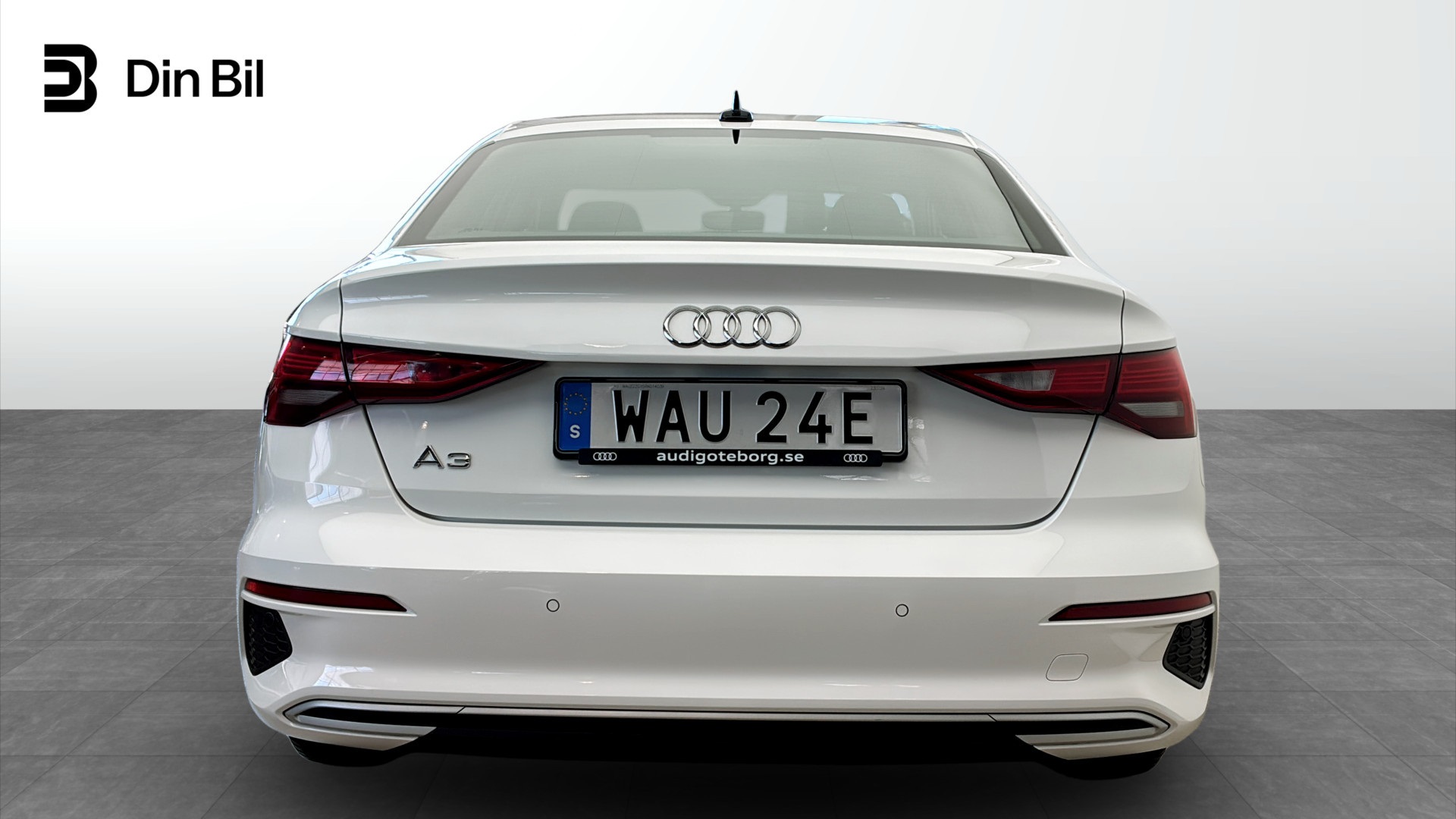 Audi A3 Sedan WAU24E