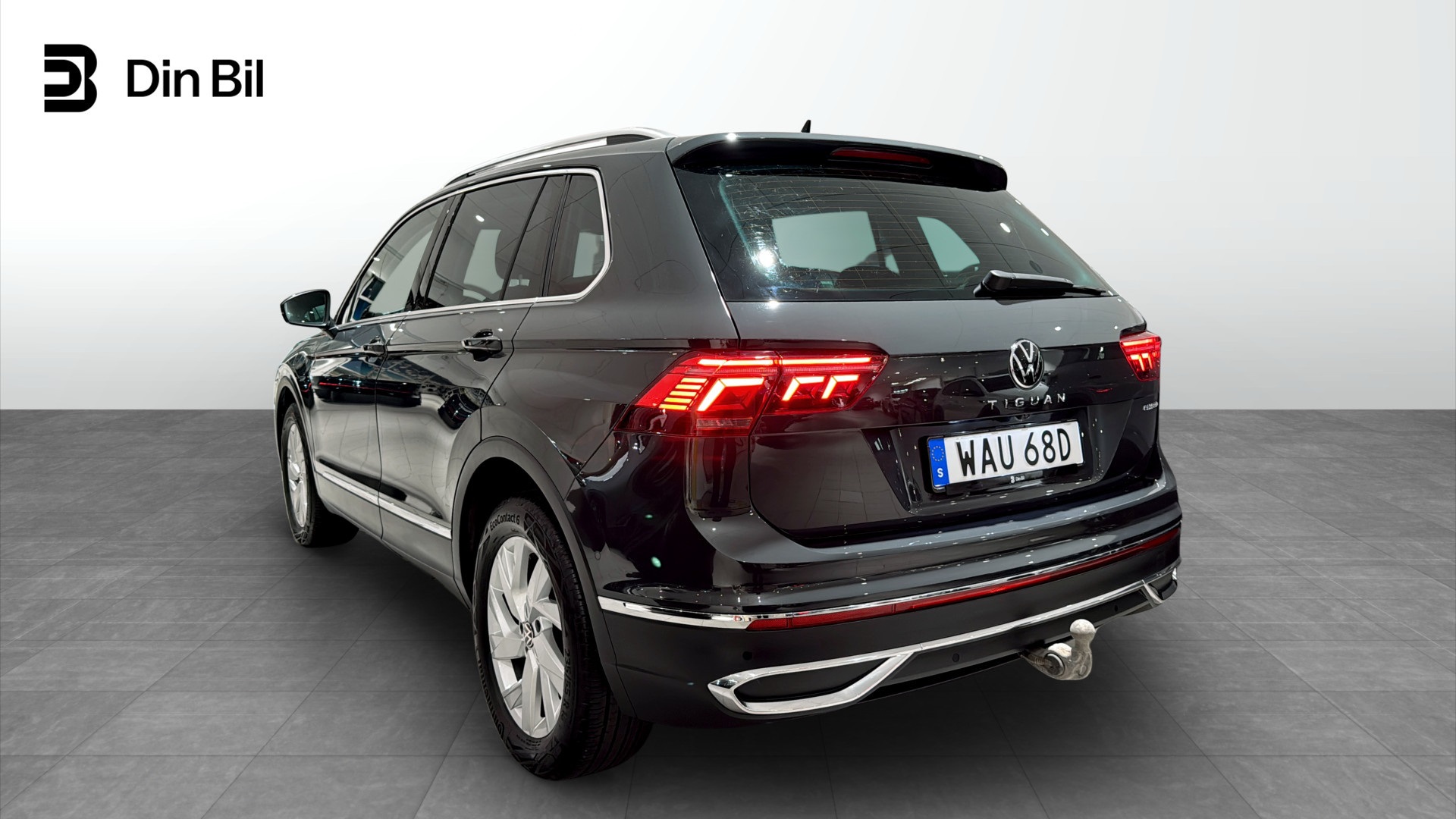 Volkswagen Tiguan WAU68D