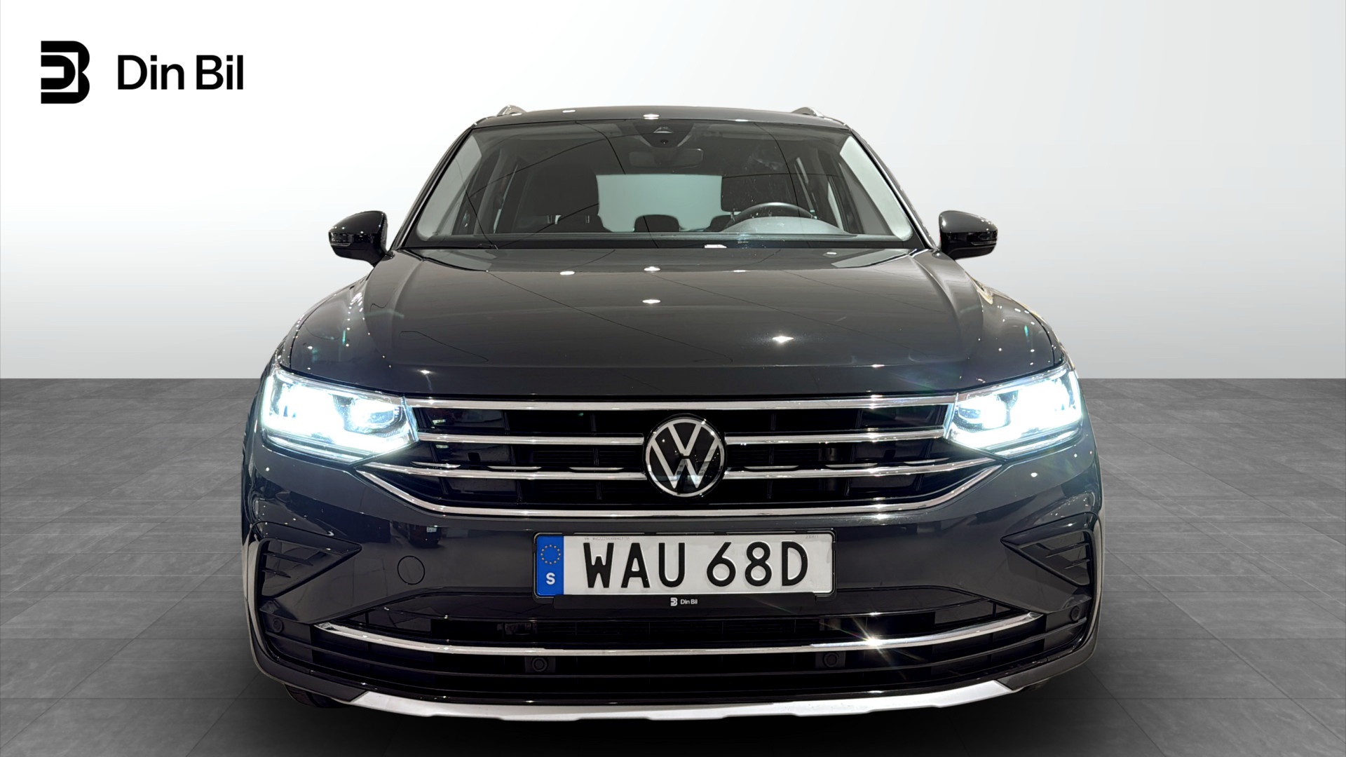 Volkswagen Tiguan WAU68D