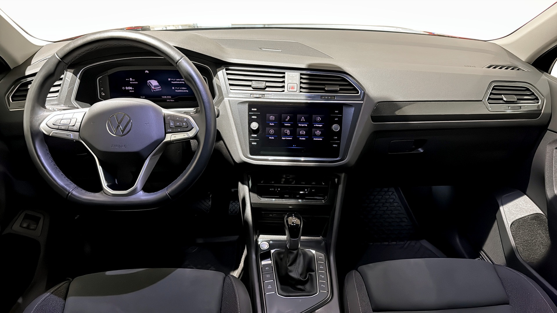 Volkswagen Tiguan WAU68D