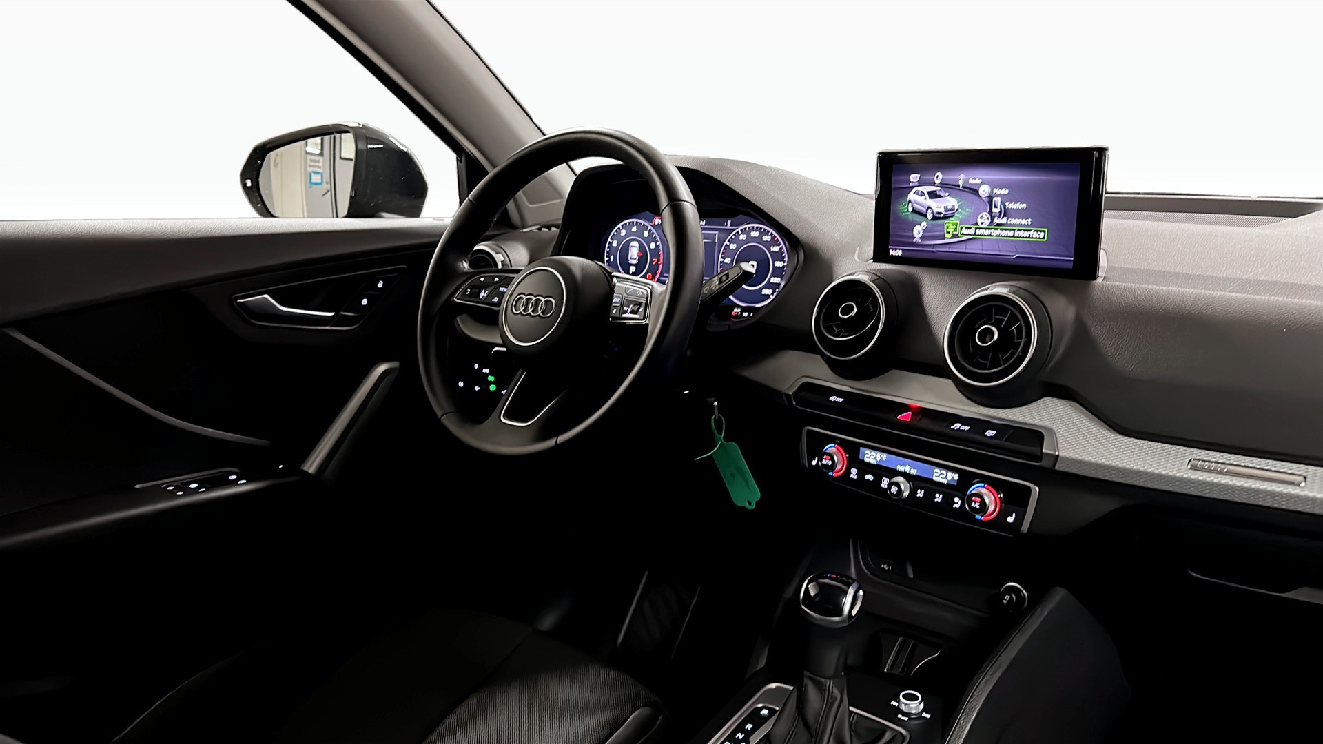 Audi Q2 WAW07S