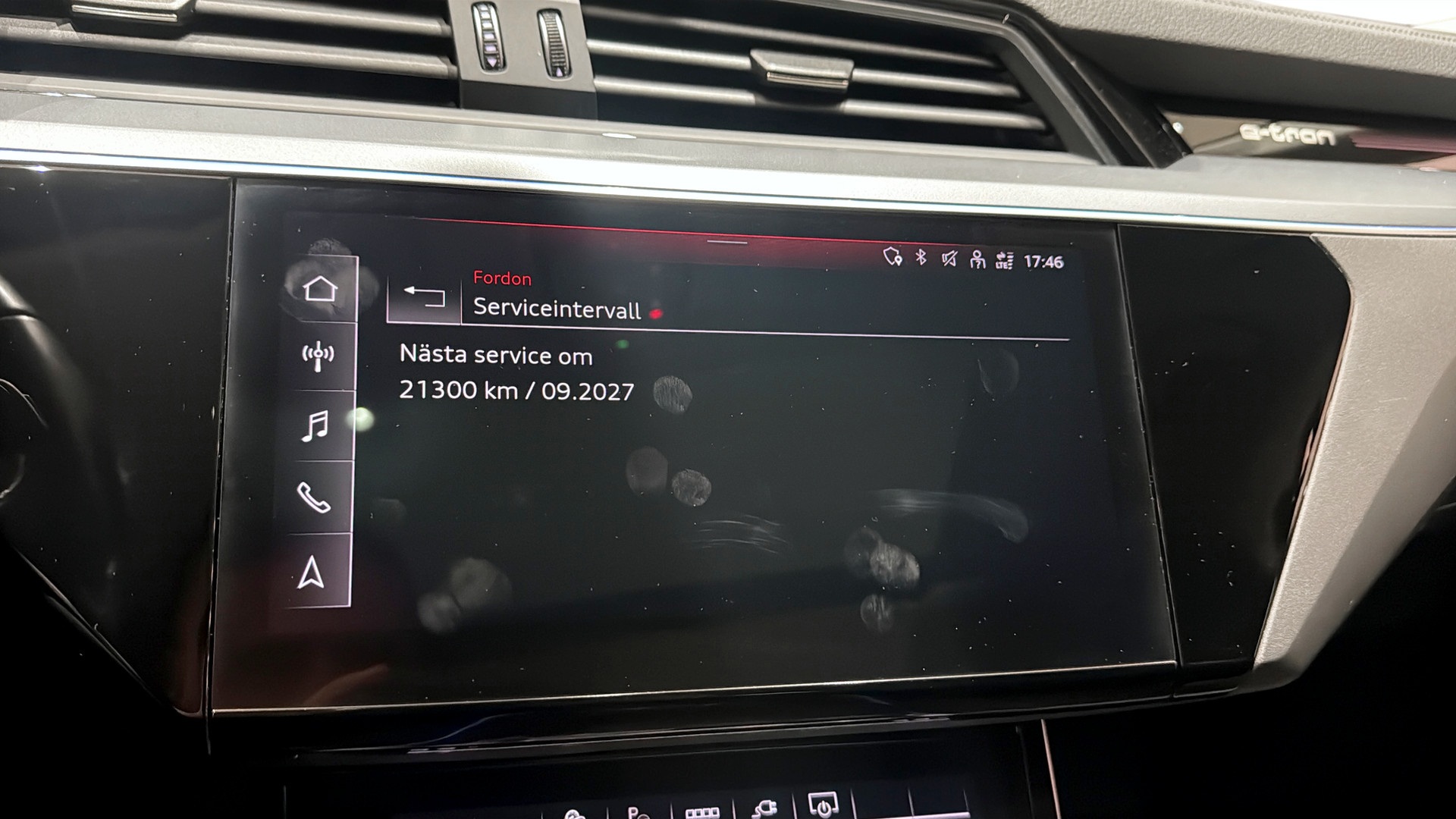 Audi Q8 WAW25J