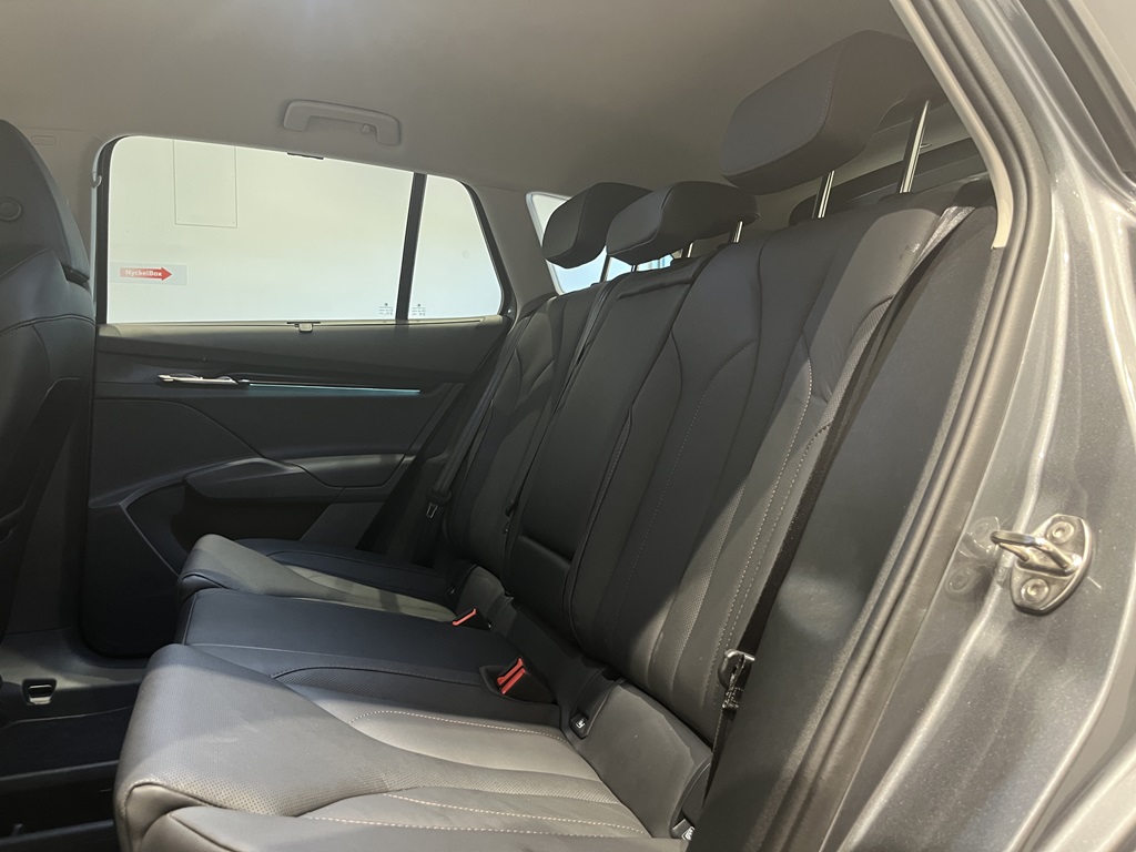 Skoda Enyaq WAW33P