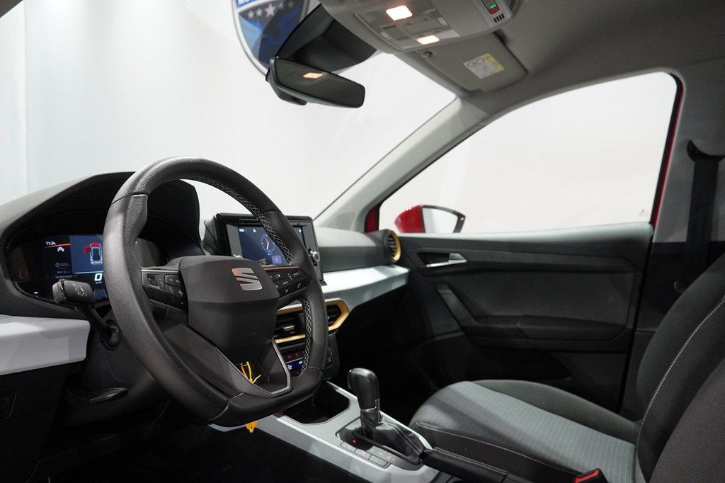 SEAT Arona WAX20R