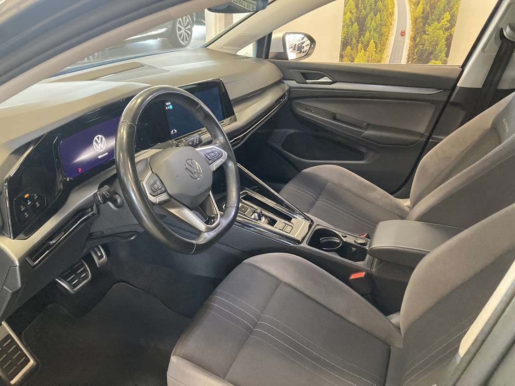 Volkswagen Golf WAZ43L